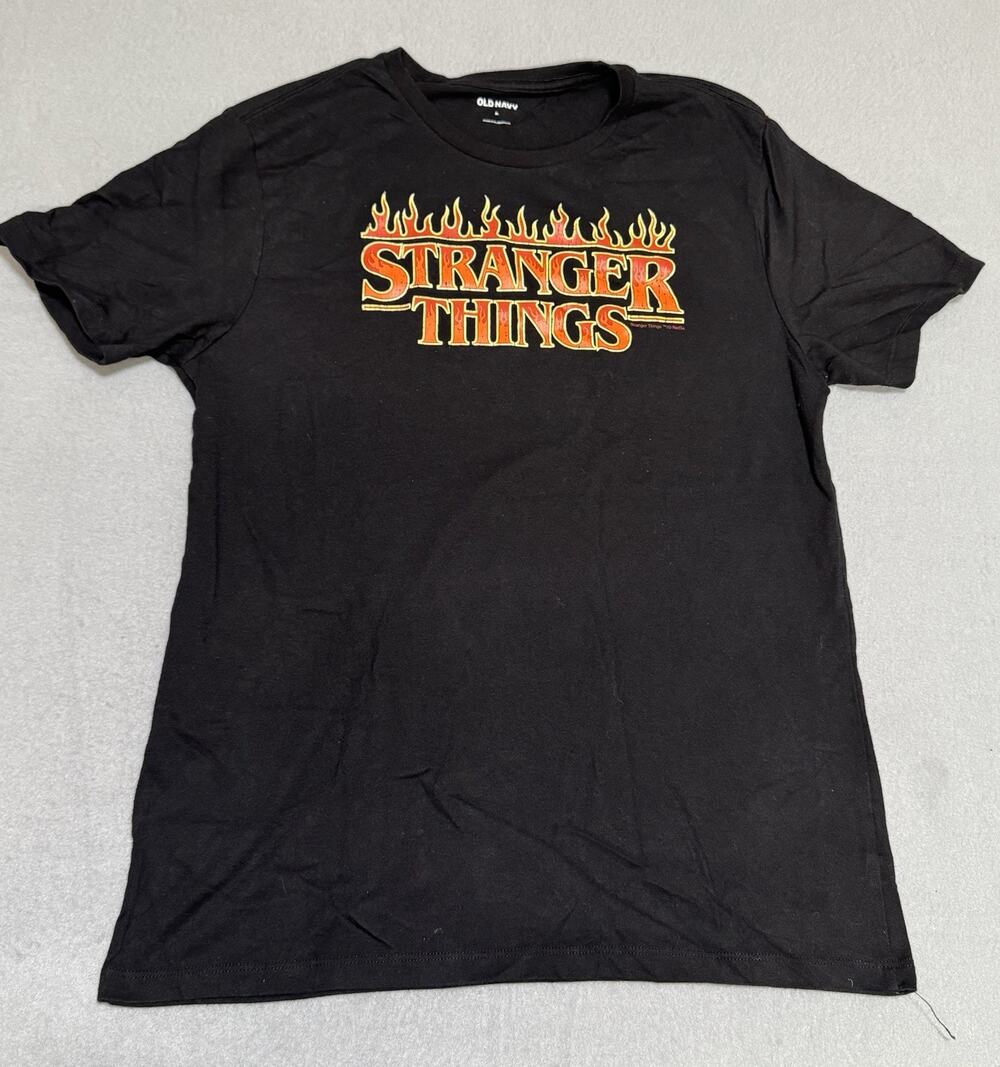 Old Navy Stranger Things Medium Flaming Logo Black T-Shirt Comfort Cotton